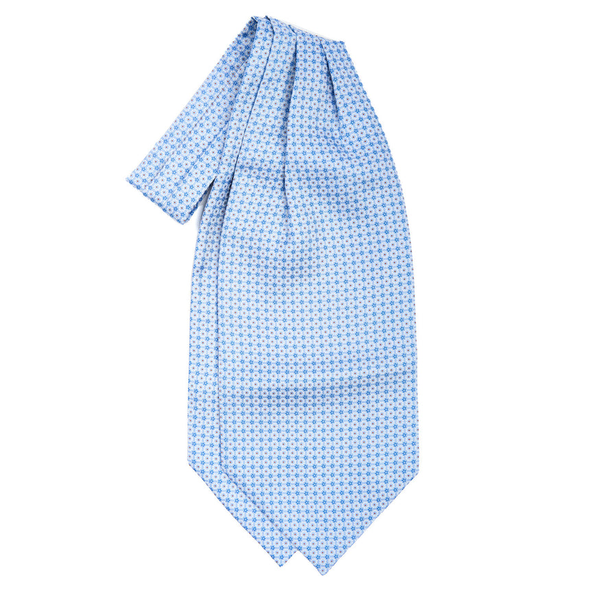 LIGHT BLUE SILK ASCOT TIE