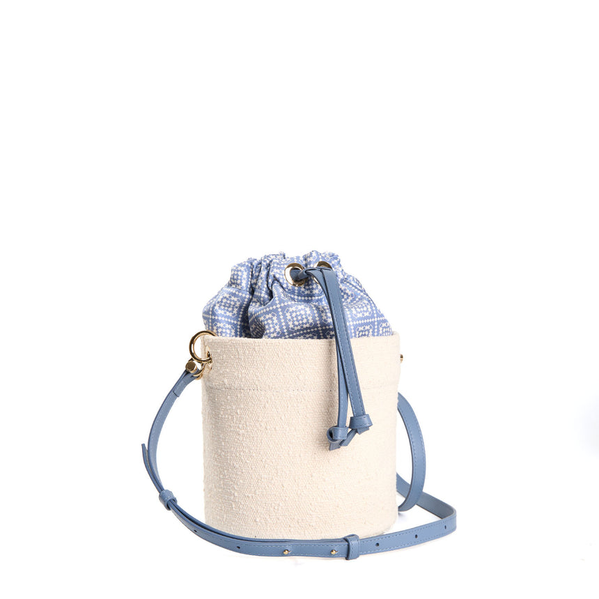 LIGHT BLUE BASKET BAG