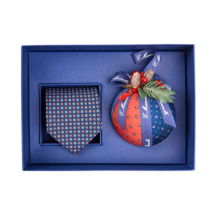 CHRISTMAS BOX WITH BLUE CLASSIC TIE