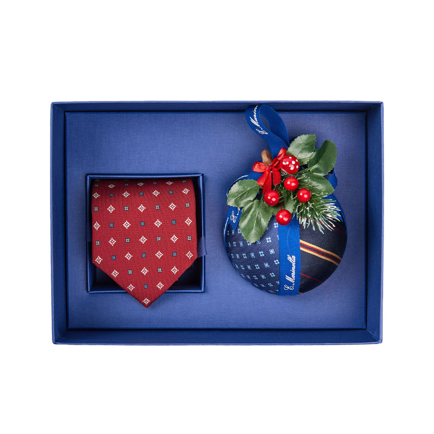 CHRISTMAS BOX WITH BURGUNDY CLASSIC TIE