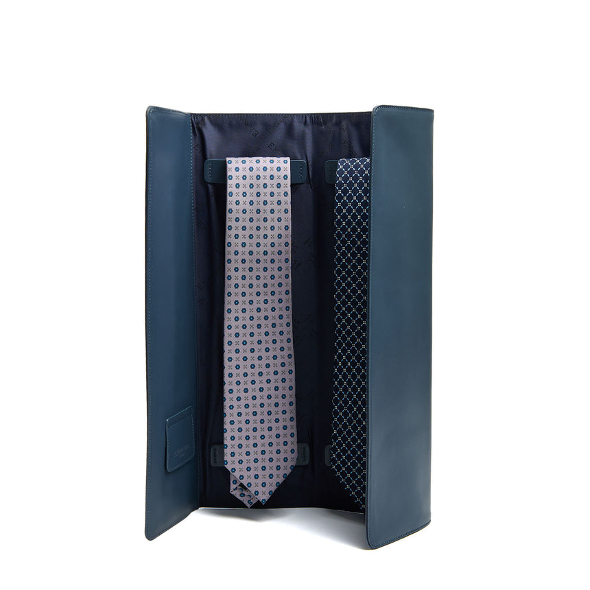 CHRISTMAS BOX WITH TIE HANGER, 2 CLASSIC TIES