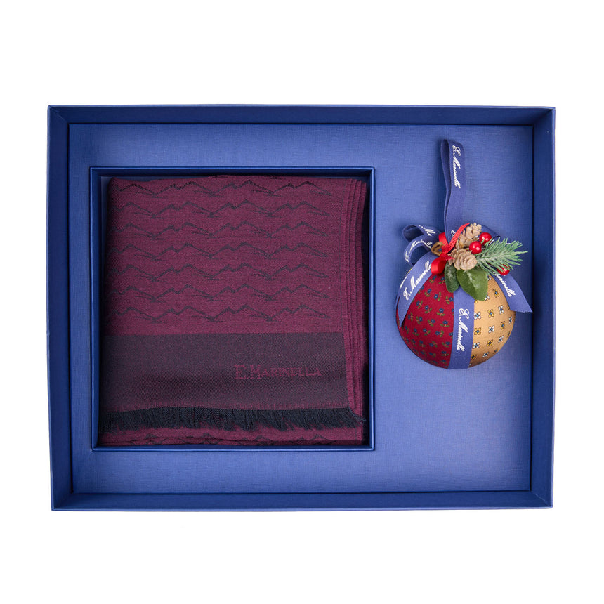 CHRISTMAS BOX WITH BURGUNDY VESUVIO SCARF