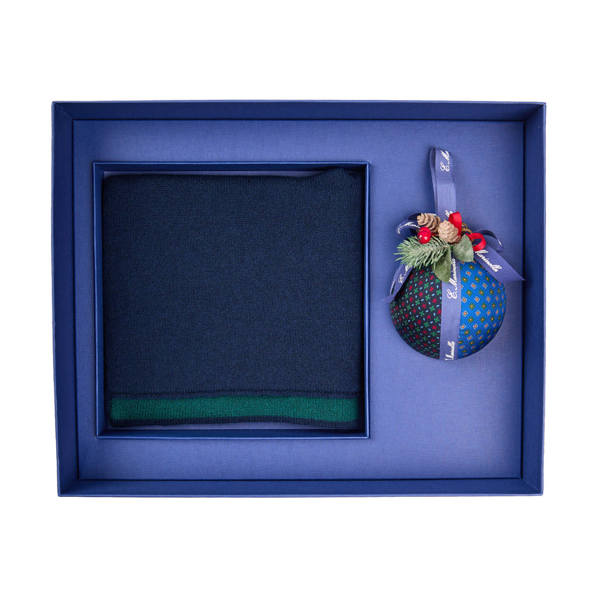 CHRISTMAS BOX WITH BLUE AND GREEN CASHMERE NECK WARMER