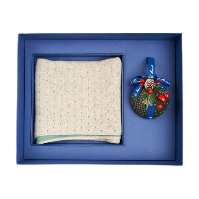 Create Your Braided Chic Box - Braided Neck Warmer and Christmas Bauble