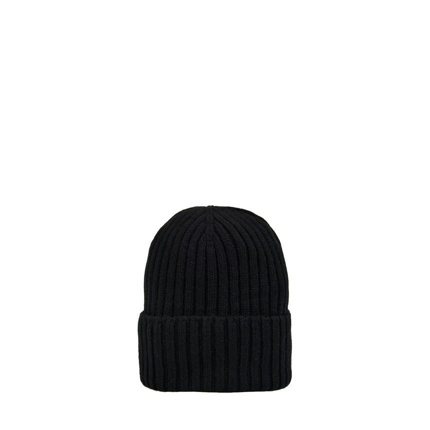 BLACK RIBBED BEANIE