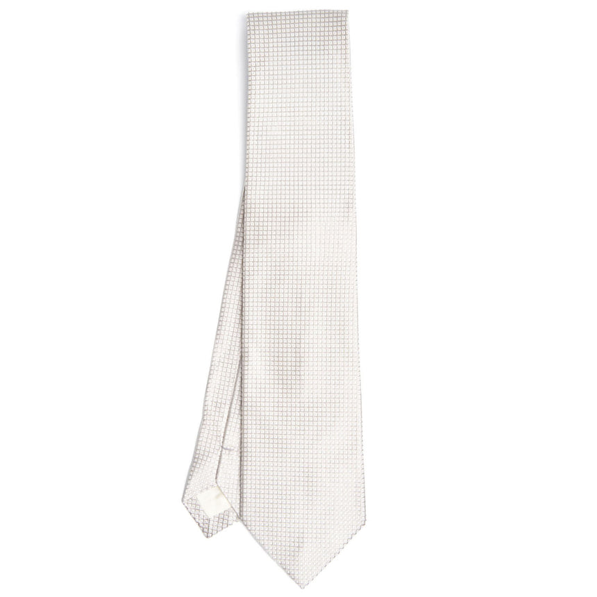 LIGHT GREY CEREMONIAL TIE