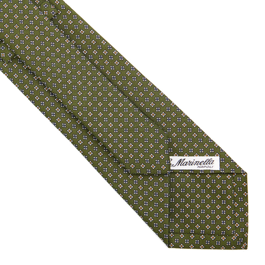 olive_green_classic_silk_tie_small_flower_pattern_back_detail