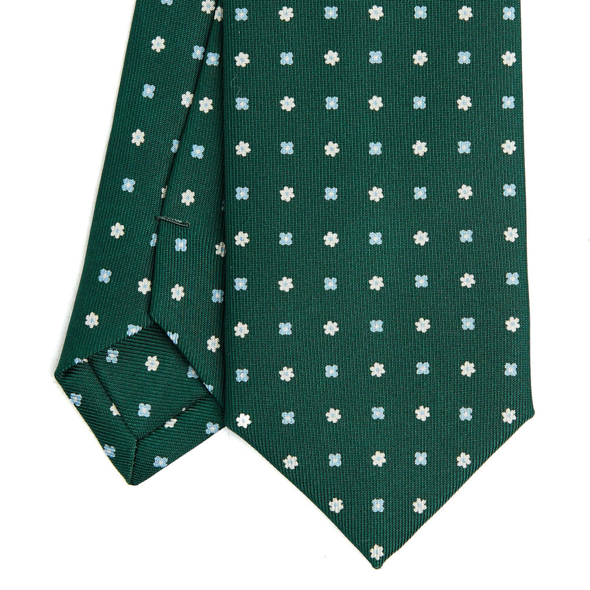 dark_green_sartorial_7_cm_silk_tie_small_flower_pattern_tip_detail