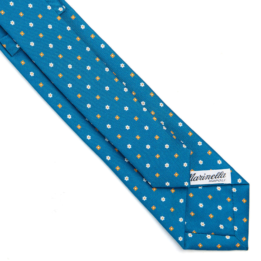 mid_blue_sartorial_7_cm_silk_tie_small_flower_pattern_back_detail
