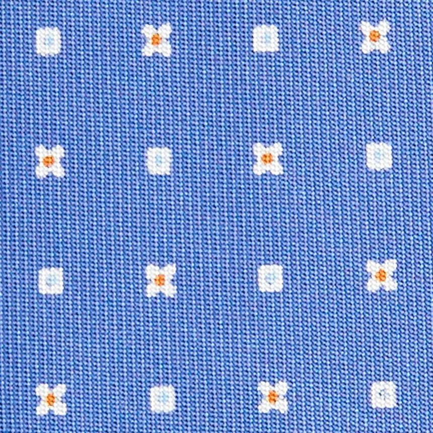 powder_blue_sartorial_7_cm_silk_tie_small_flower_pattern_fabric_detail