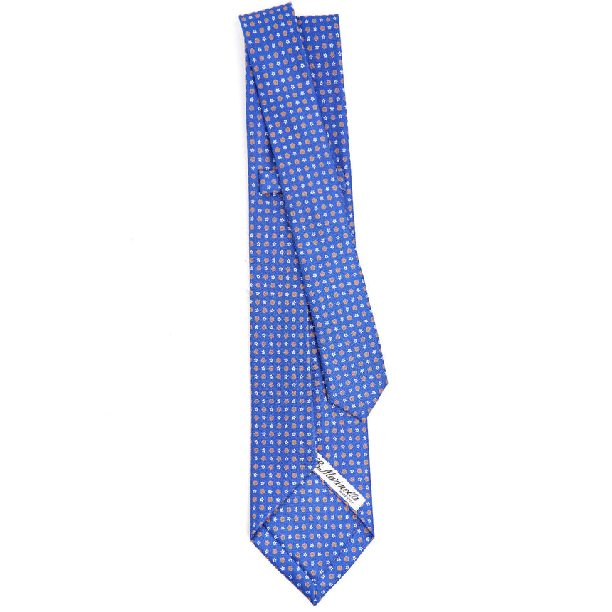 bluette_9_fold_sartorial_silk_tie_small_flower_pattern_full_back_view