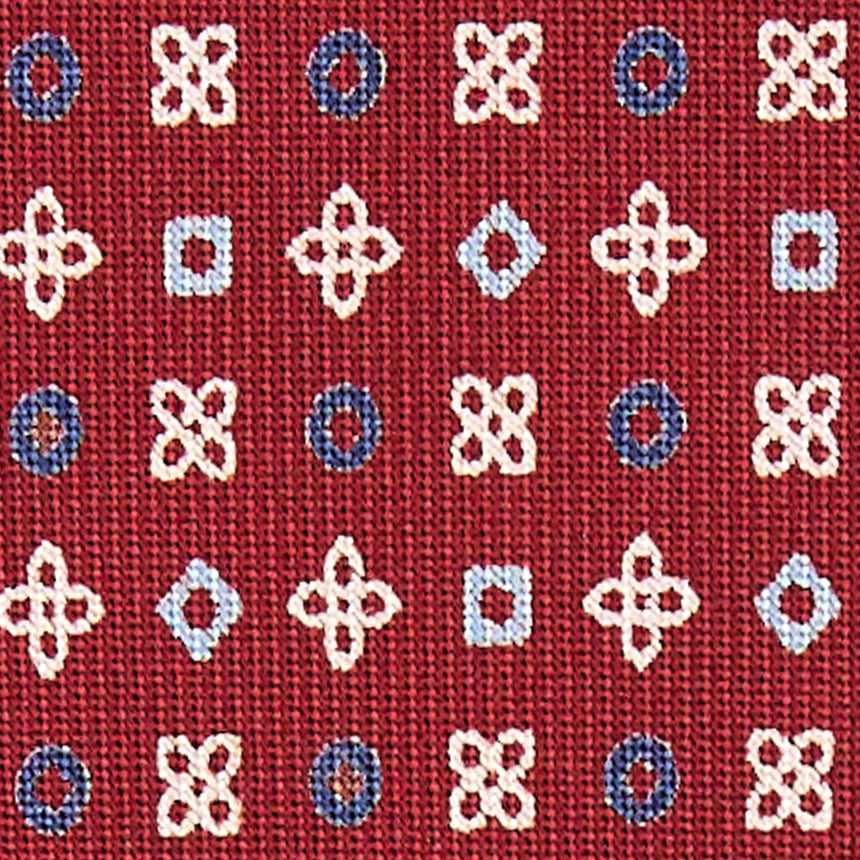 burgundy_9_fold_sartorial_silk_tie_small_flower_pattern_fabric_pattern_detail