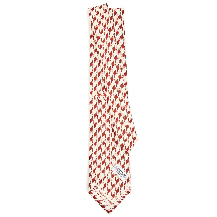WHITE SILK TIE