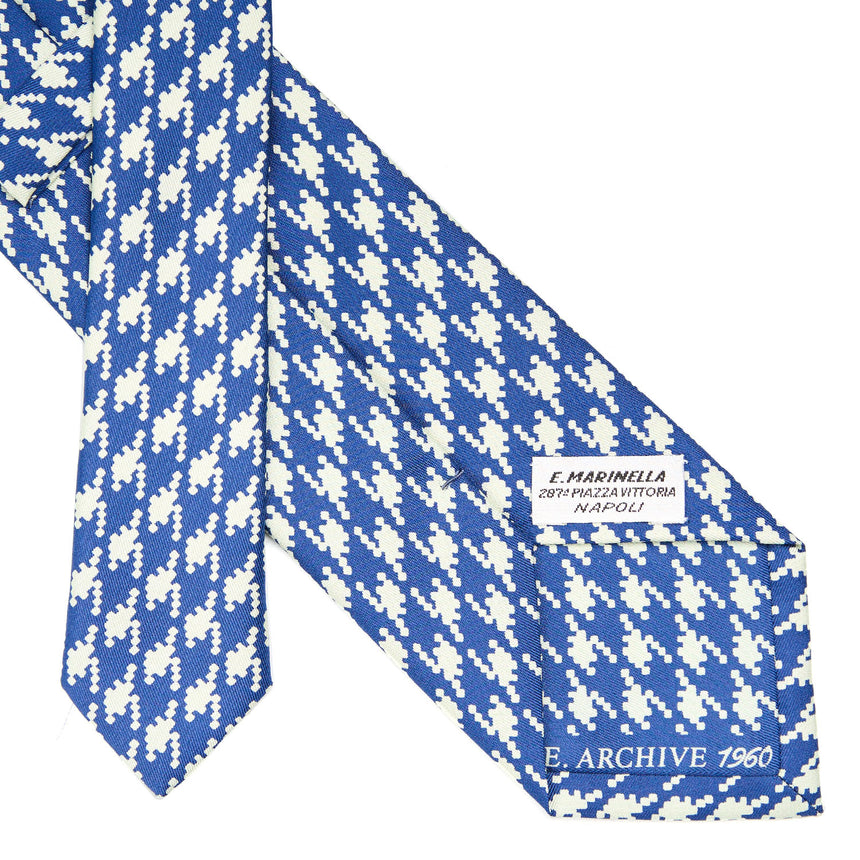 BLUE SILK TIE