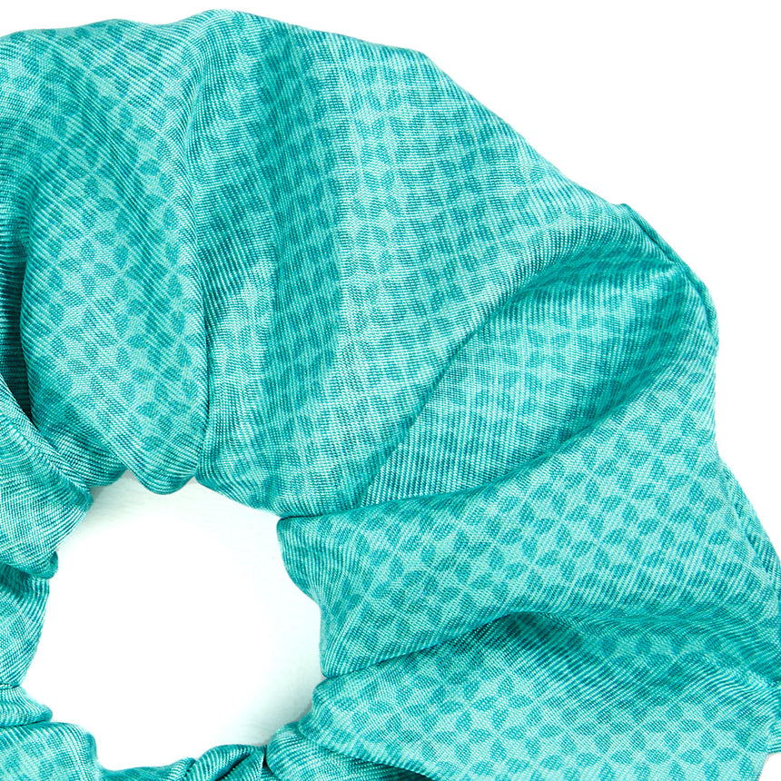 LIGHT GREEN SILK SCRUNCHIE