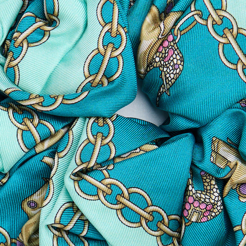 LIGHT BLUE SILK SCRUNCHIE
