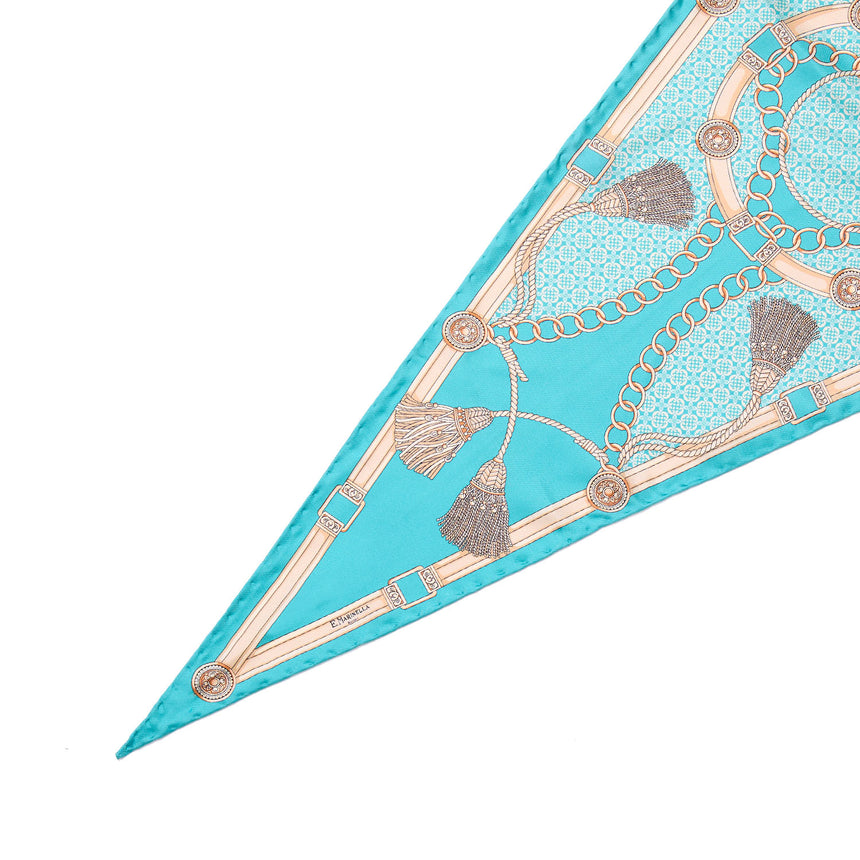 LIGHT BLUE SILK DIAMOND SHAPE SCARF