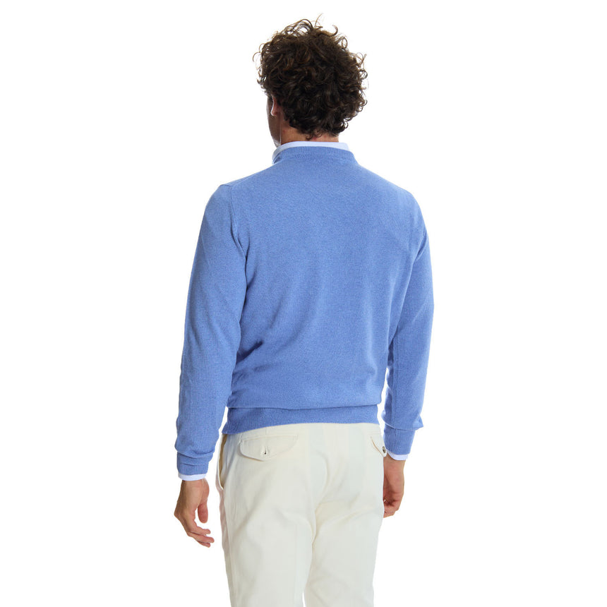 LIGHT BLUE CREWNECK SWEATER