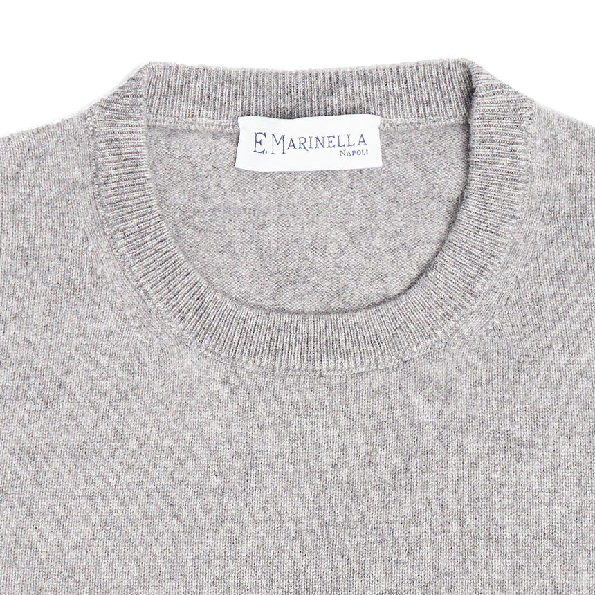 GRAY CREWNECK SWEATER
