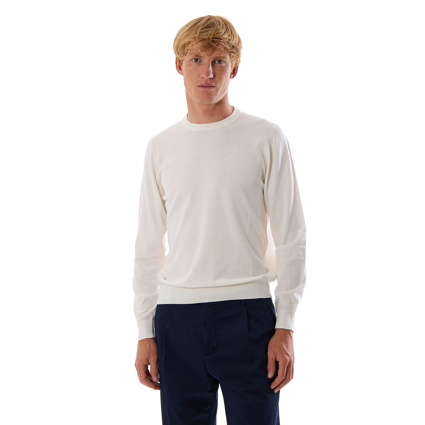 WHITE CREWNECK PULLOVER