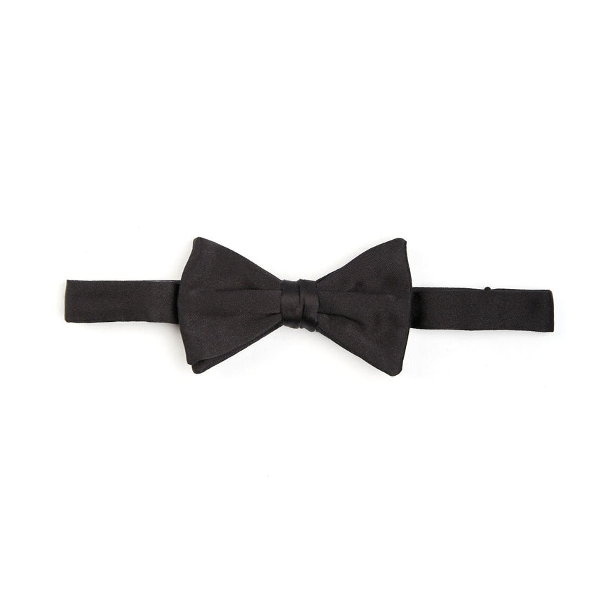 BLACK PRE-KNOTTED SILK SATIN BOWTIE