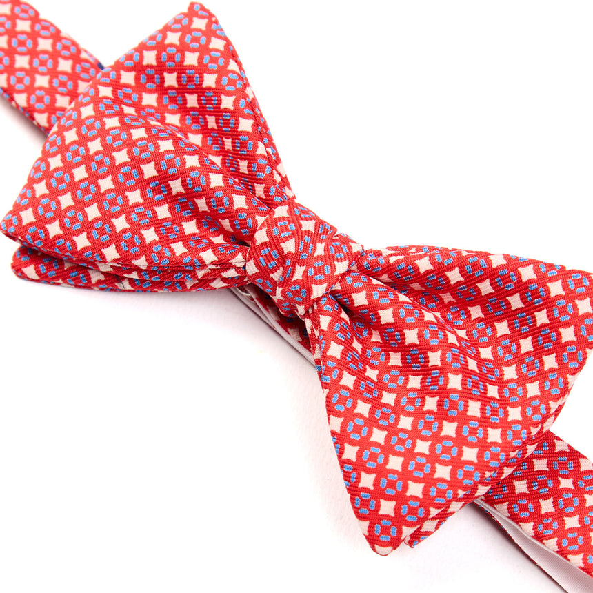RED PRE-KNOTTED BOWTIE