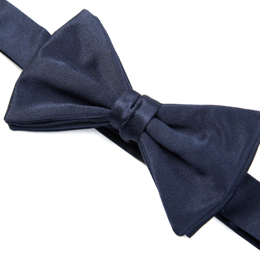 PAPILLON ANNODATO IN RASO DI SETA BLU SCURO