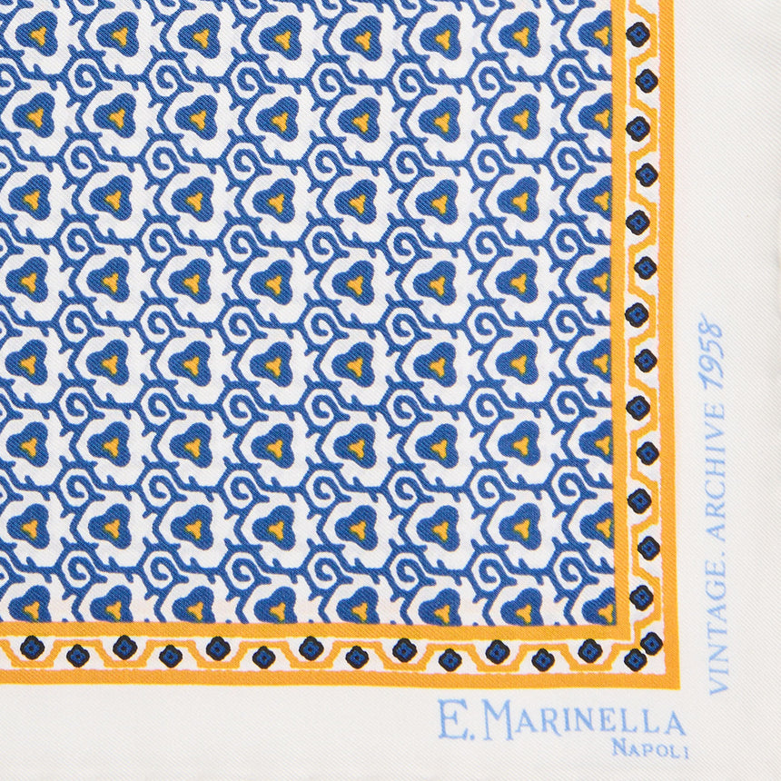 WHITE HAND-PRINTED SILK POCKET SQUARE