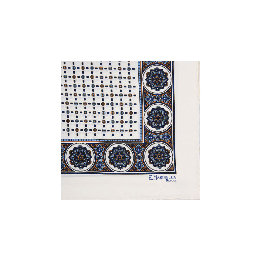WHITE HAND-PRINTED SILK POCKET SQUARE