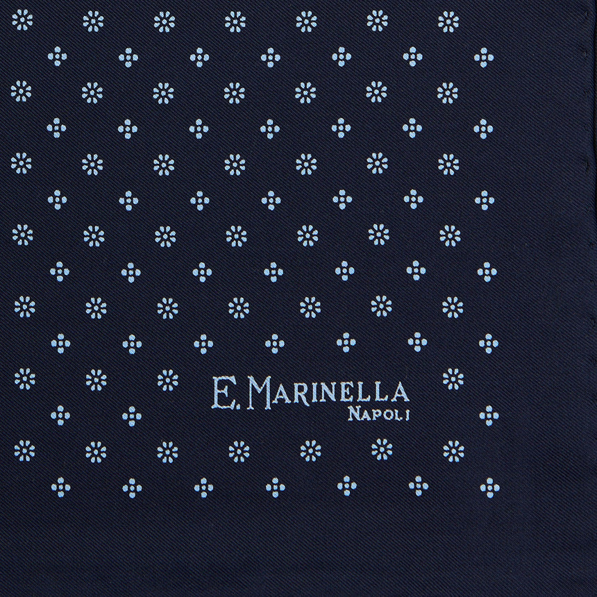 dark_blue_hand_printed_silk_pocket_square_small_flower_pattern_logo_detail_with_hand_rolled_hem