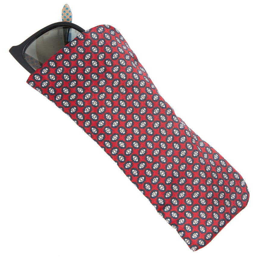 PINK GLASSES CASE