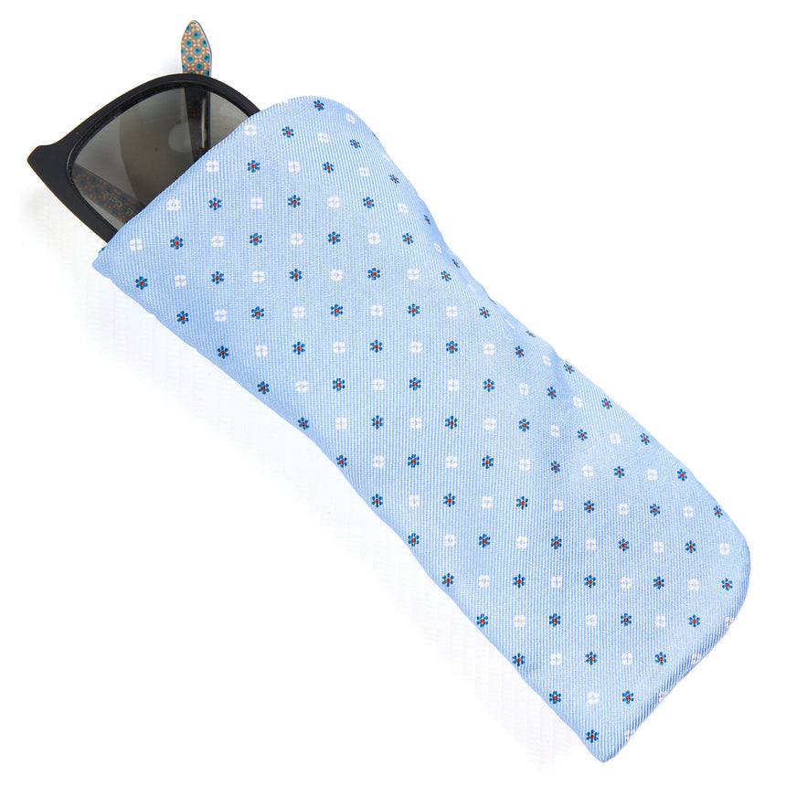 LIGHT BLUE GLASSES CASE