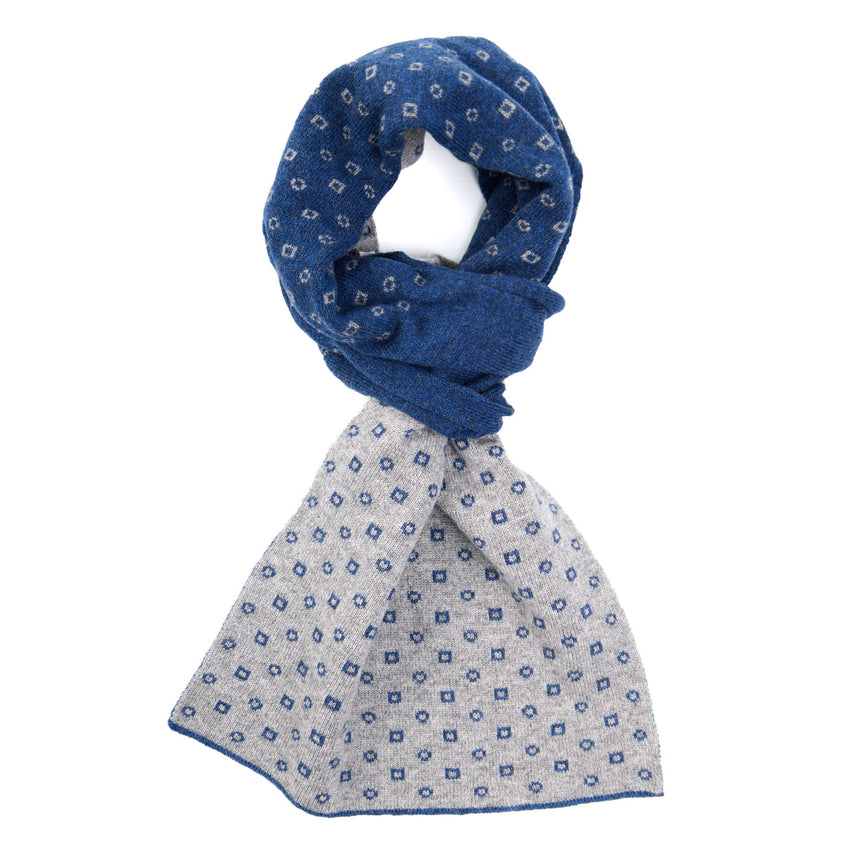 BLUE AND GREY NECK WARMER WITH MICRO PATTERN
