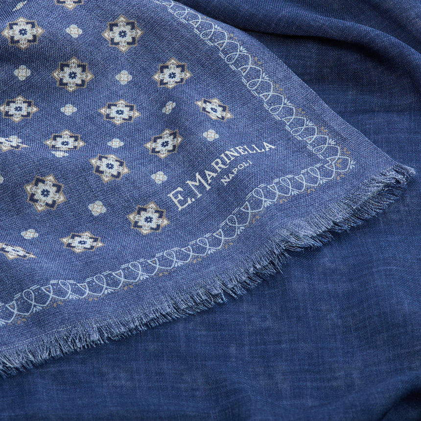 BLUE DOUBLE PATTERNED WOOL AND SILK SCARF