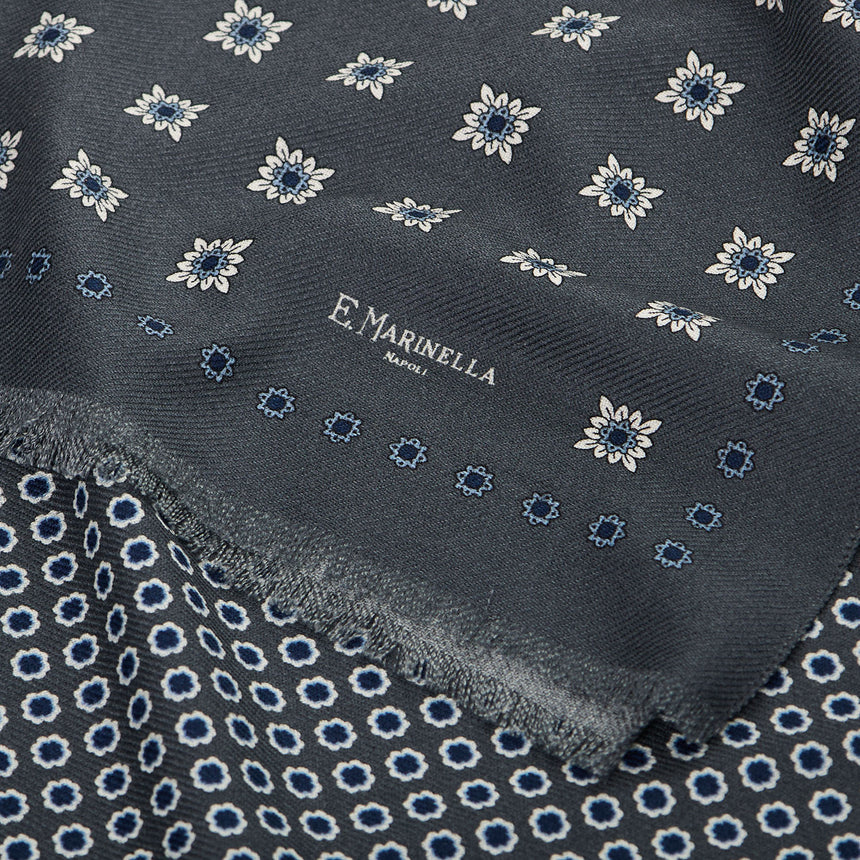 DARK GREY WOOL STOLE