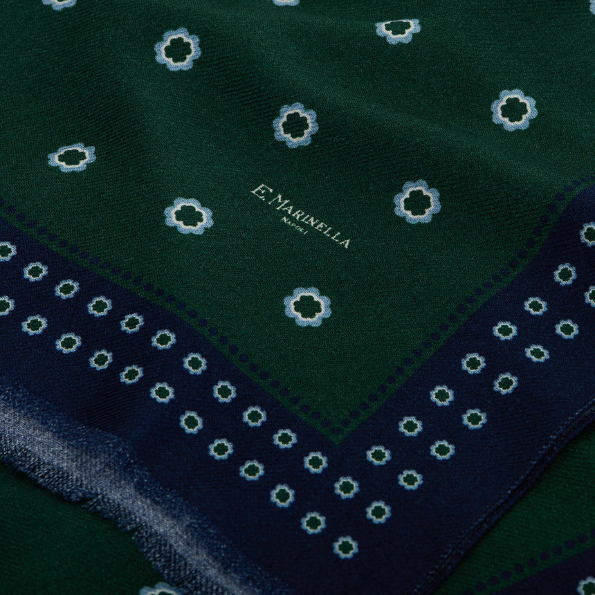 DARK GREEN WOOL STOLE