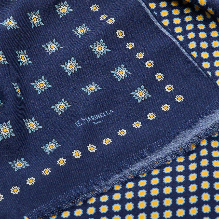 STOLA BLU SCURO IN LANA