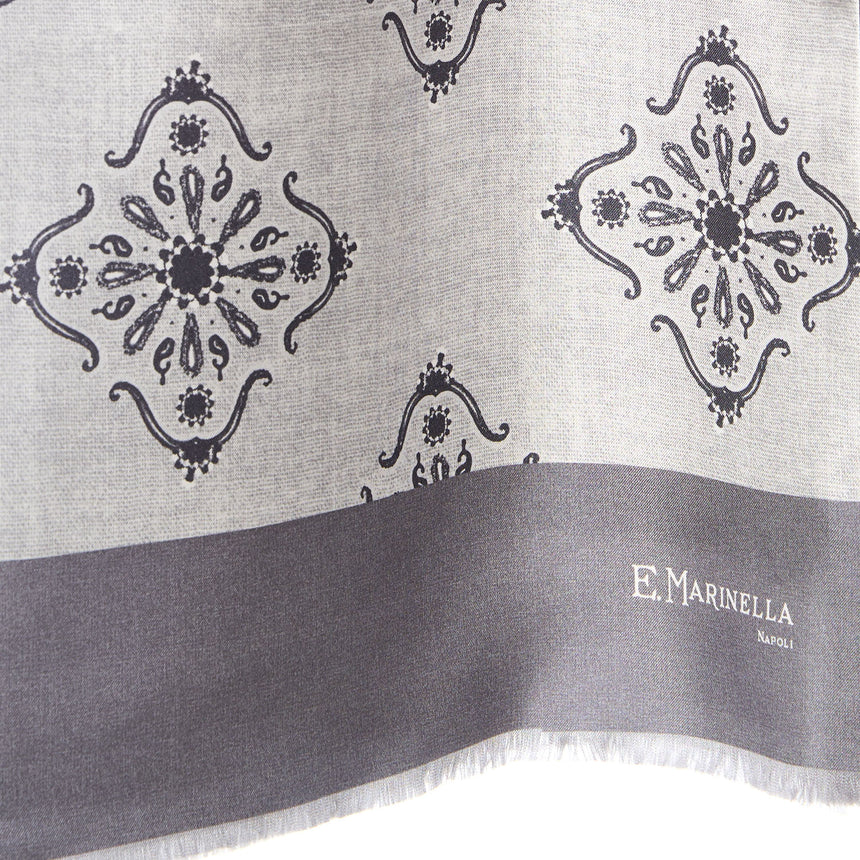 SCIARPA TUBOLARE GRIGIA IN SETA TWILL