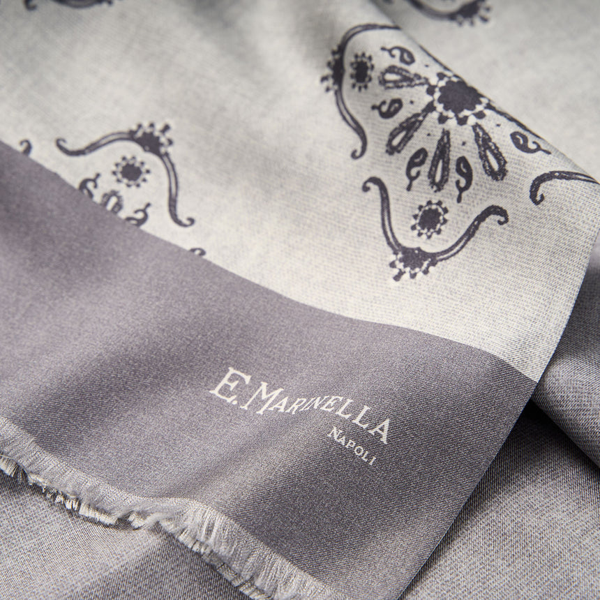 SCIARPA TUBOLARE GRIGIA IN SETA TWILL