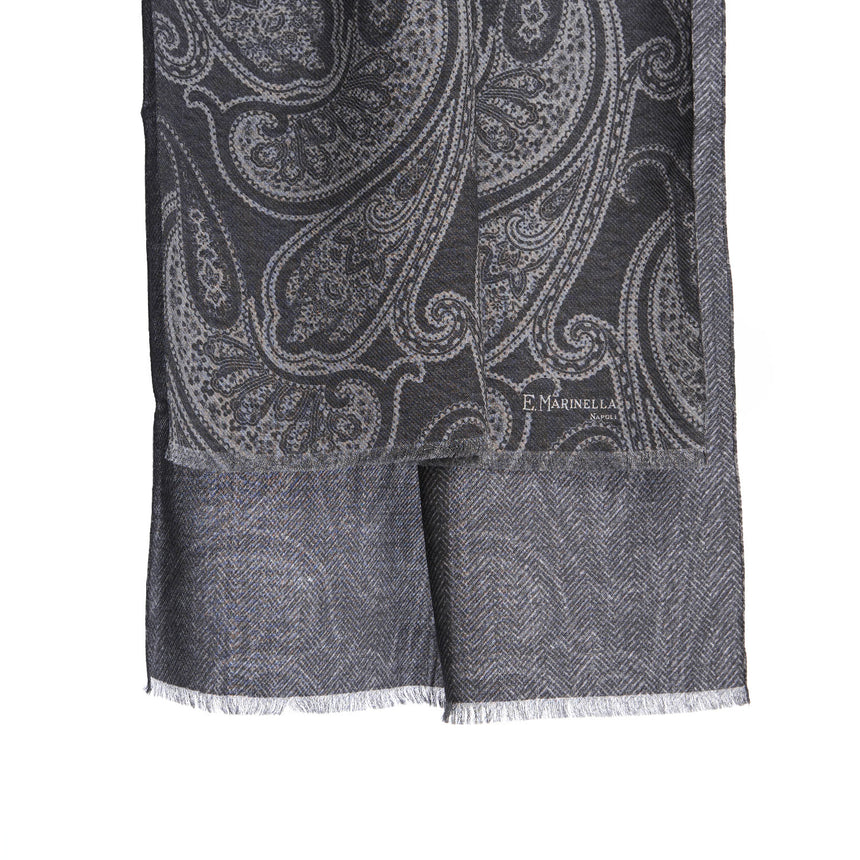 STOLA GRIGIA IN LANA