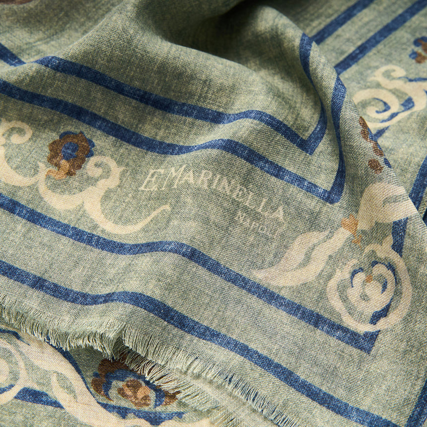 GREEN WOOL, SILK AND CASHMERE STOLE