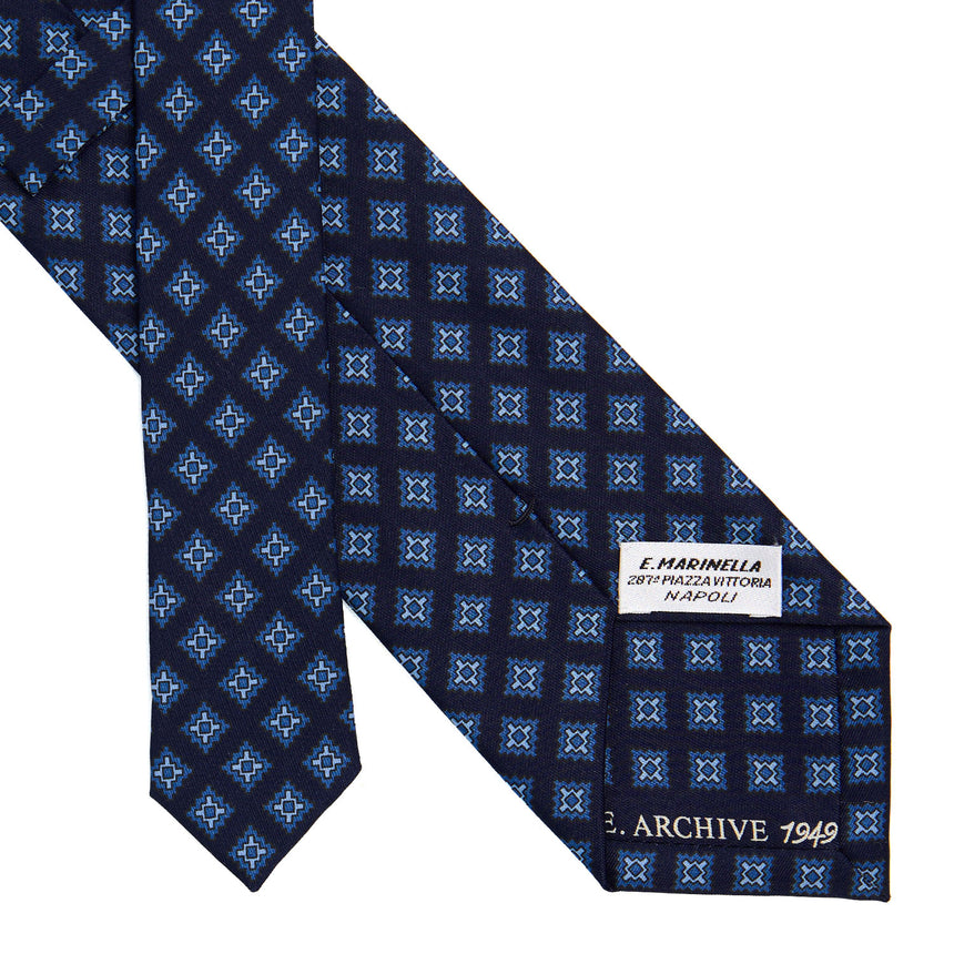 CRAVATTA SARTORIALE IN SETA STAMPATA BLU SCURO