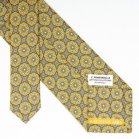 ochre_yellow_silk_tie_archivio_collection_1985_05_back_detail_with_label_and_print_year