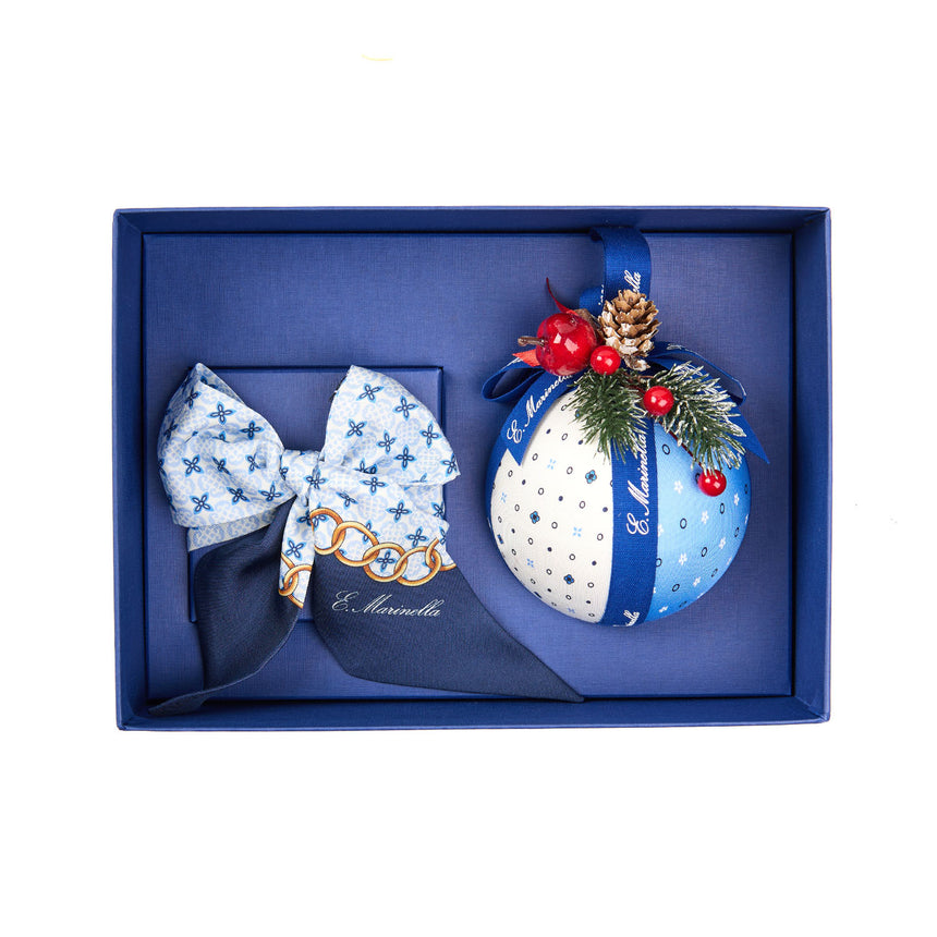 CHRISTMAS BOX WITH BLUE TWILLY
