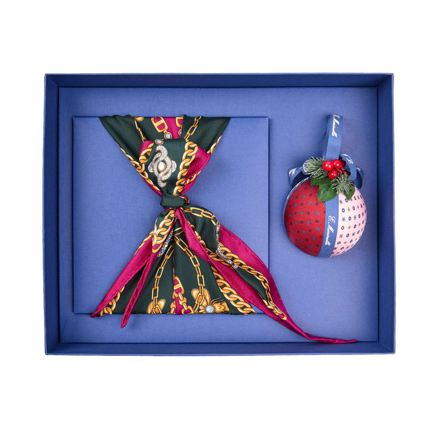 CHRISTMAS BOX WITH FUCHSIA SILK DIAMOND SCARF