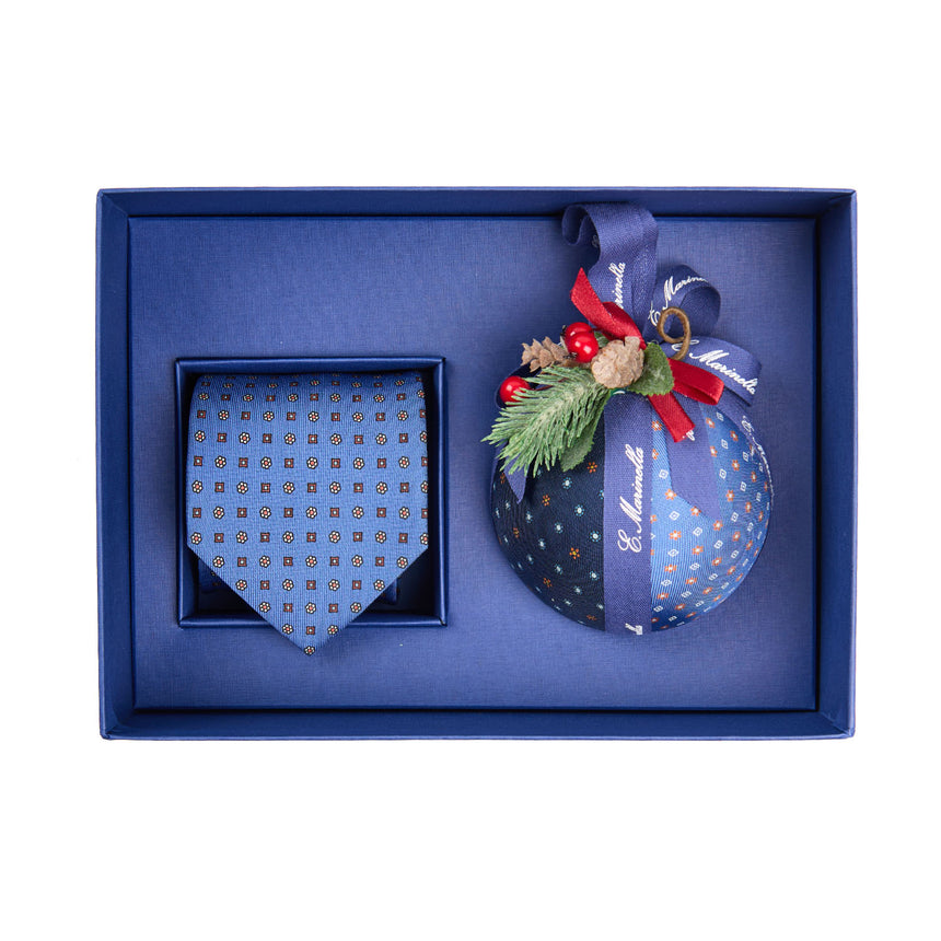 CHRISTMAS BOX WITH POWDER BLUE CLASSIC TIE