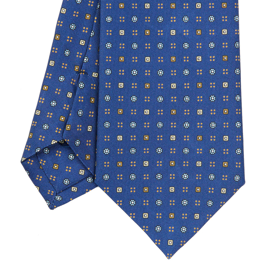 CHRISTMAS BOX WITH BLUE CLASSIC TIE