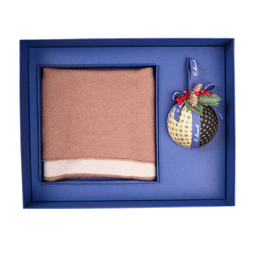 BOX DI NATALE CON SCALDACOLLO ROSA IN CASHMERE