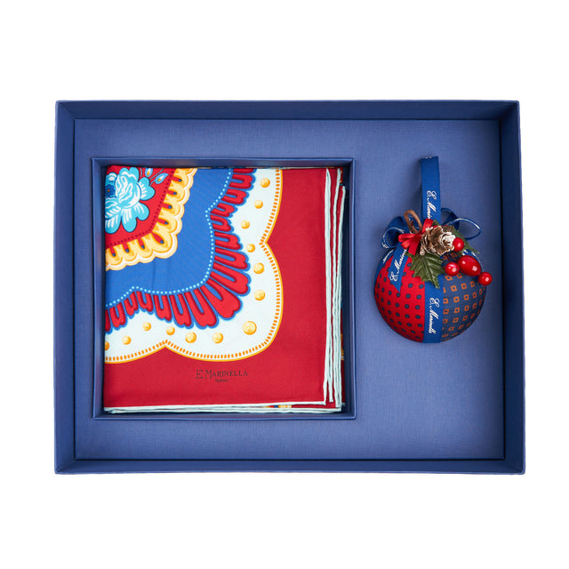 Crea la Tua Elegant Allure Box - Foulard 90 in Seta e Pallina di Natale