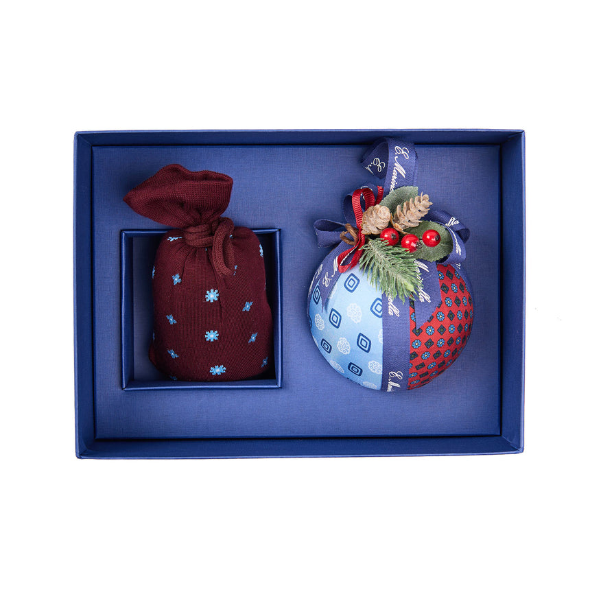 CHRISTMAS BOX WITH BURGUNDY SOCKS